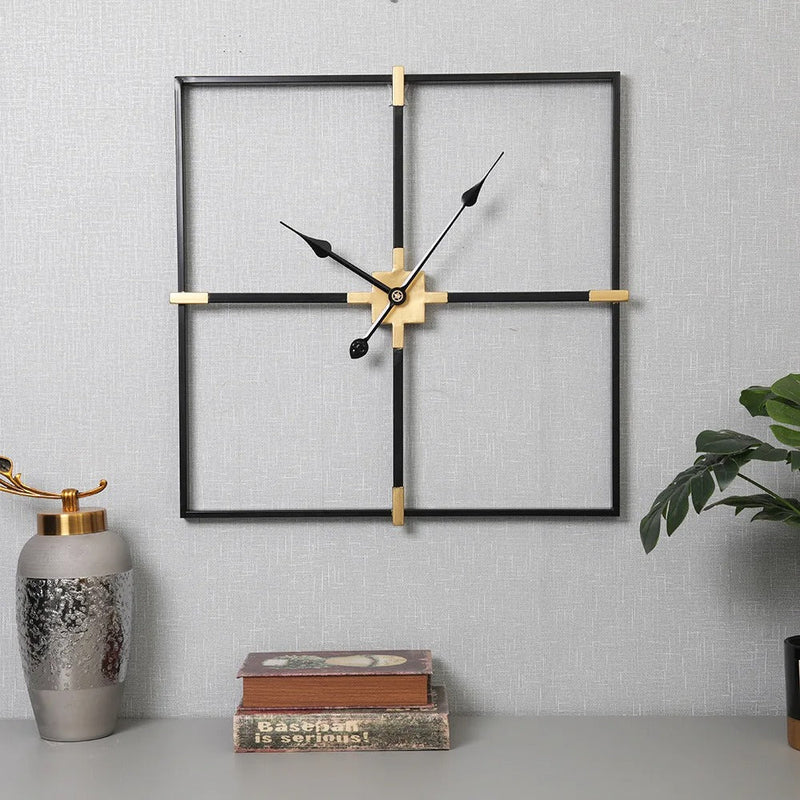 Reloj de Pared Cuadrado Metálico
