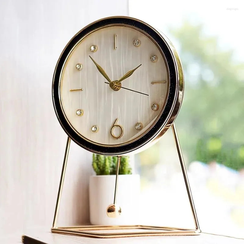 Reloj de Sobremesa Metal con Péndulo - imagen 2