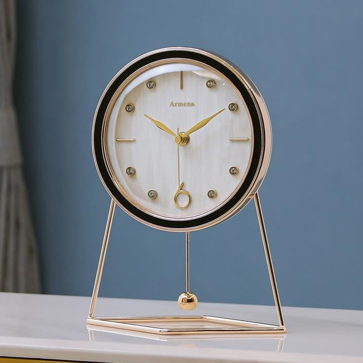 Reloj de Sobremesa Metal con Péndulo
