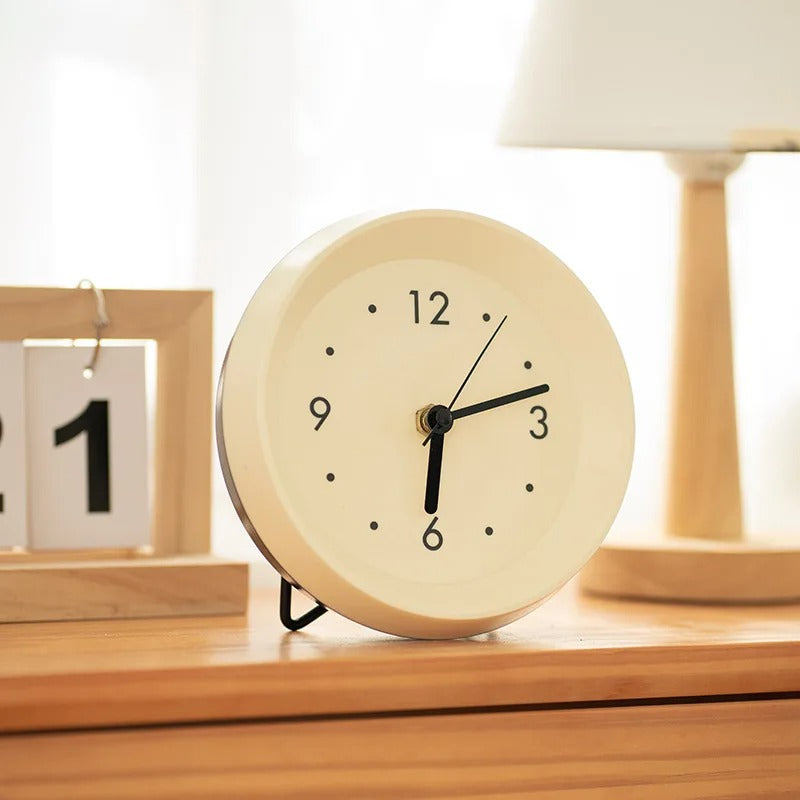 Reloj de Sobremesa Minimalista Marfil