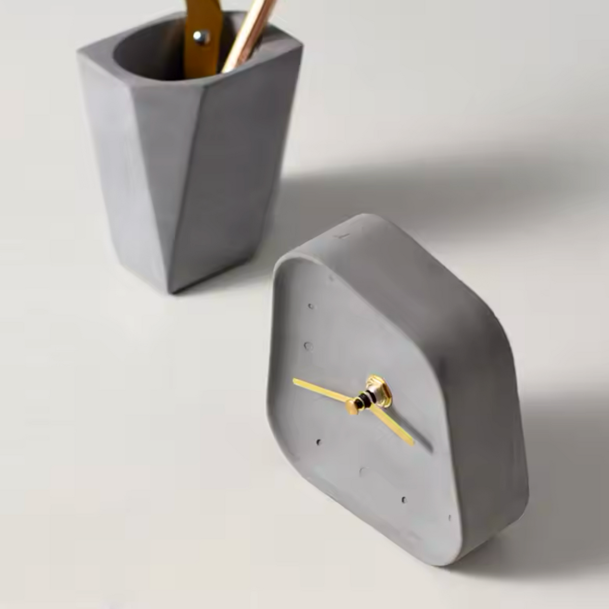 Reloj de Sobremesa Forma Asimétrica - imagen 3
