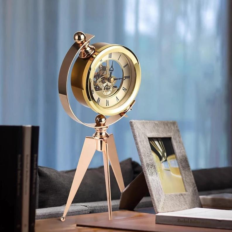 Reloj de Sobremesa Trípode Dorado