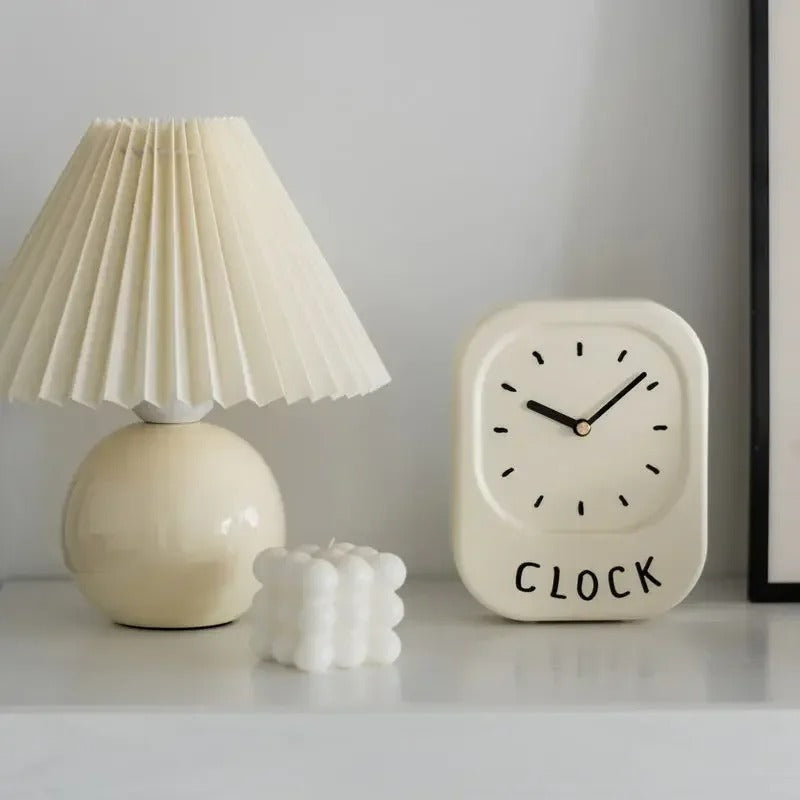 Reloj de Sobremesa Diseño Minimalista