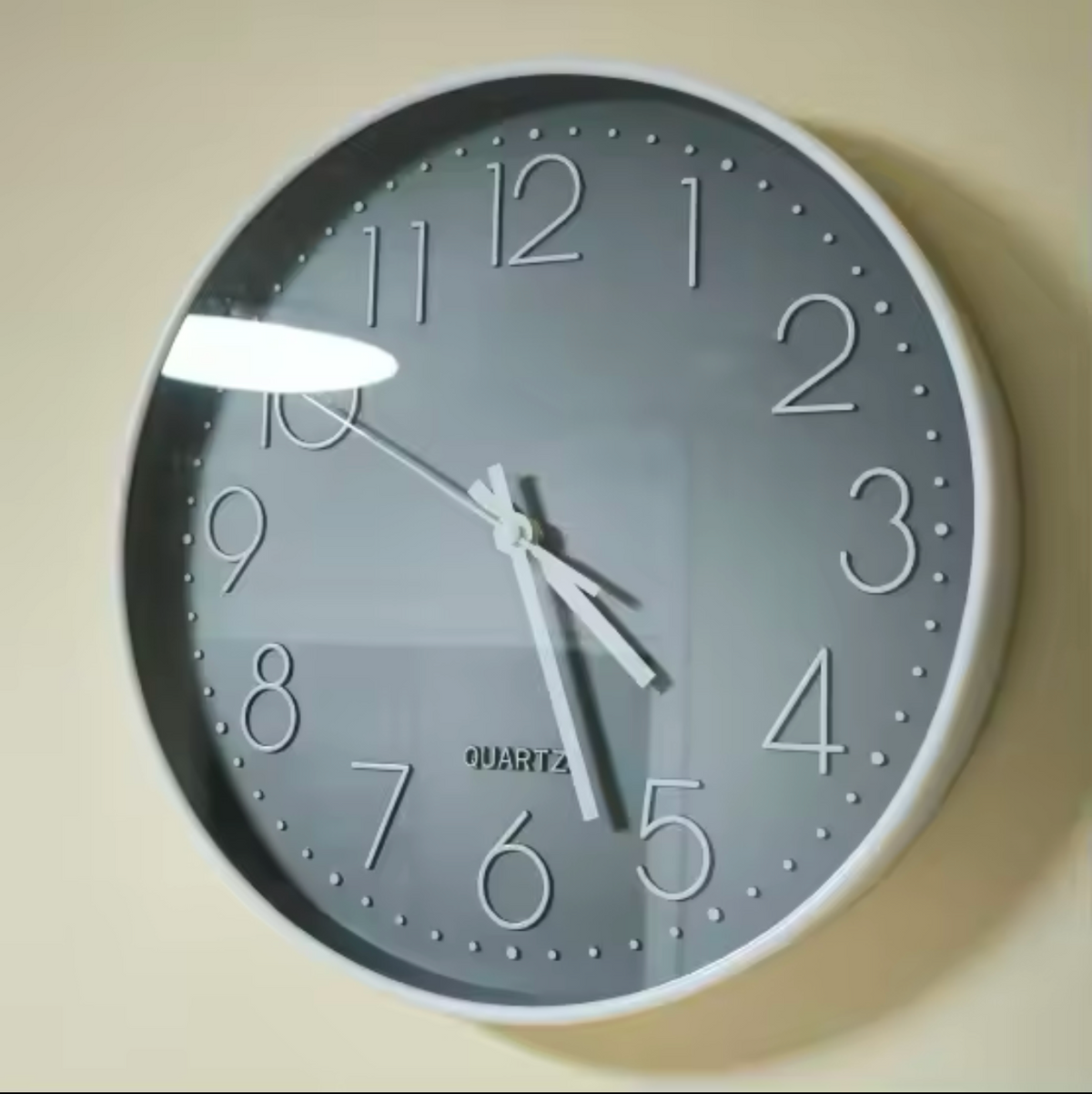 Reloj de Pared Números Blancos - imagen 2
