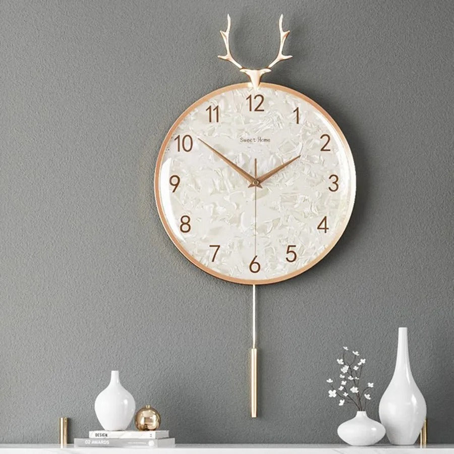 Reloj de Péndulo Diseño Cuernos