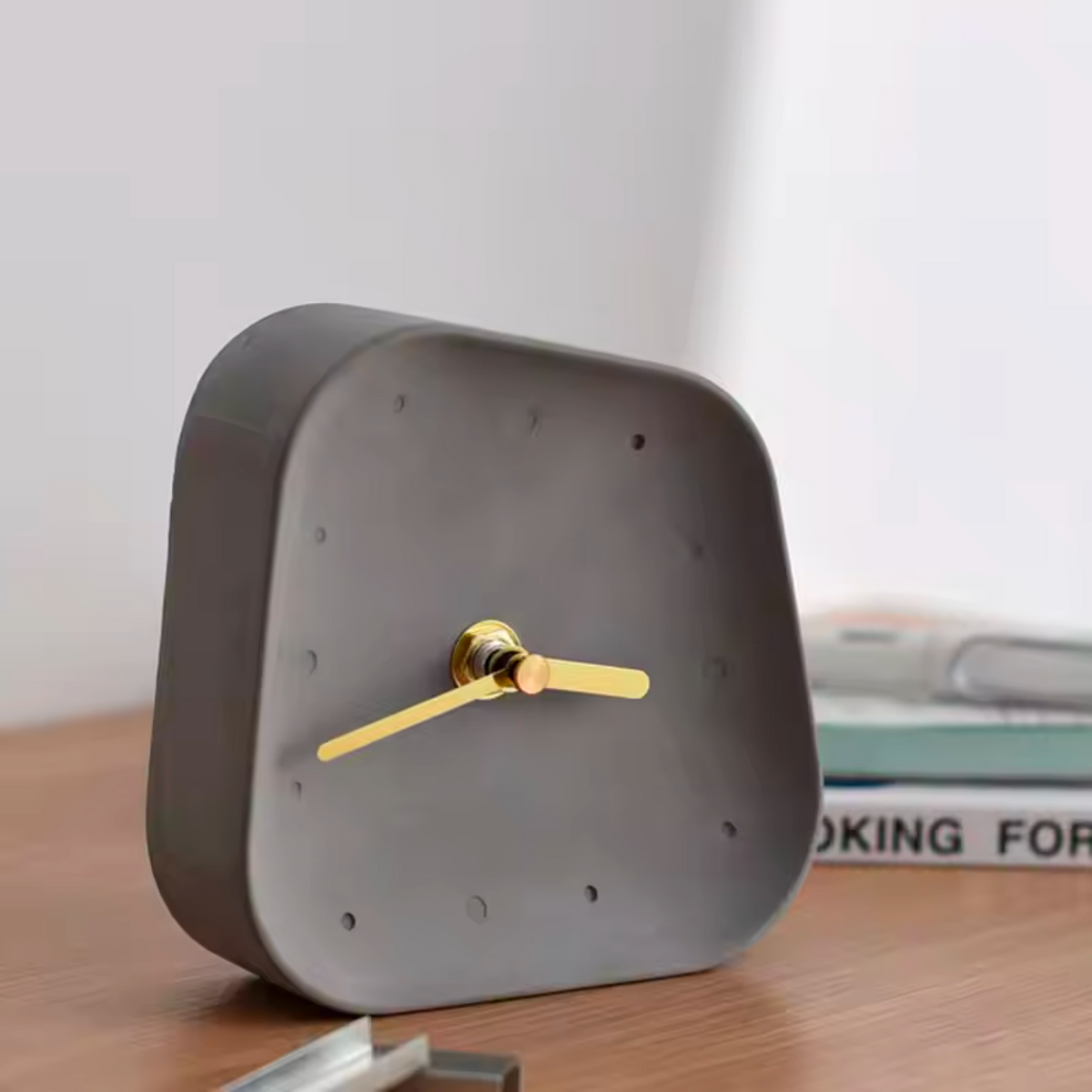 Reloj de Sobremesa Forma Asimétrica - imagen 2